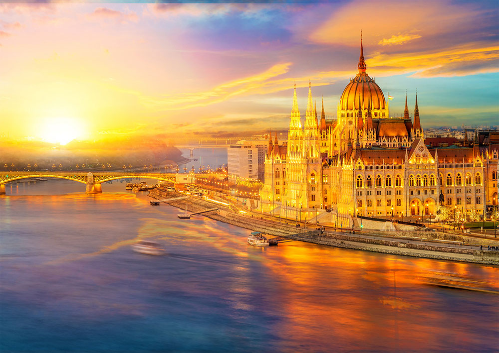 Puzzle Enjoy do Parlamento húngaro ao entardecer, Buda