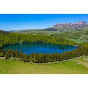 Puzzle Bluebird Lago Pavin em Auvernia de 1000 Peças