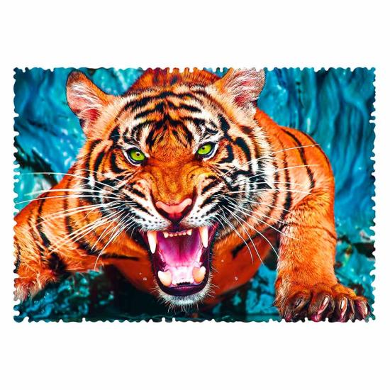 Puzzle Trefl Formas Loucas Enfrentando um Tigre de 600 peças